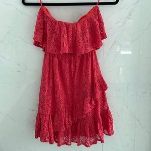 Quiro Strapless Lace top